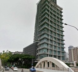 southbank photo thumbnail #6